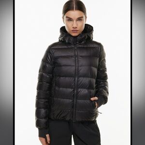 TNA Aritzia The Little Puff Packable Puffer Jacket